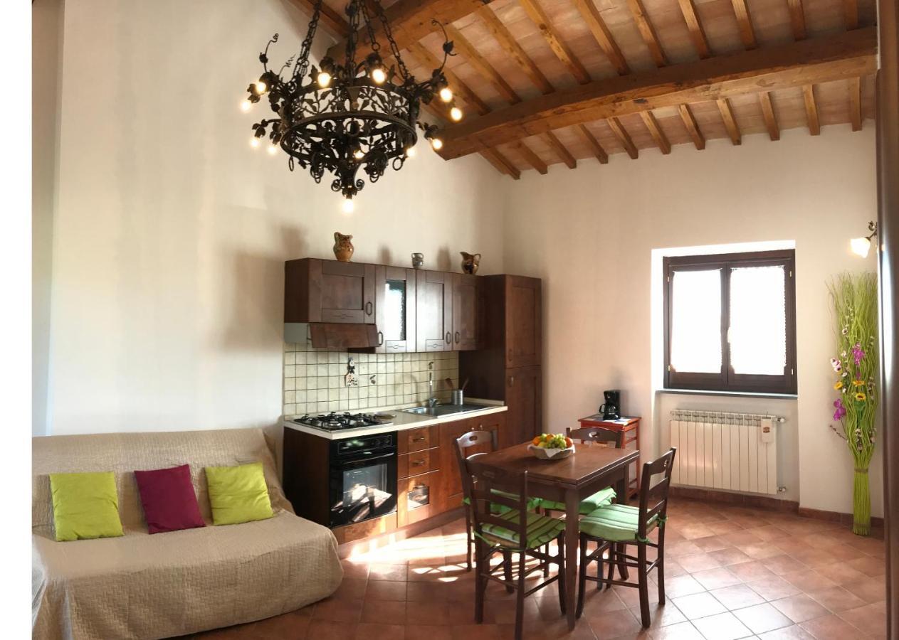 Agriturismo Battaglini Больсена Экстерьер фото